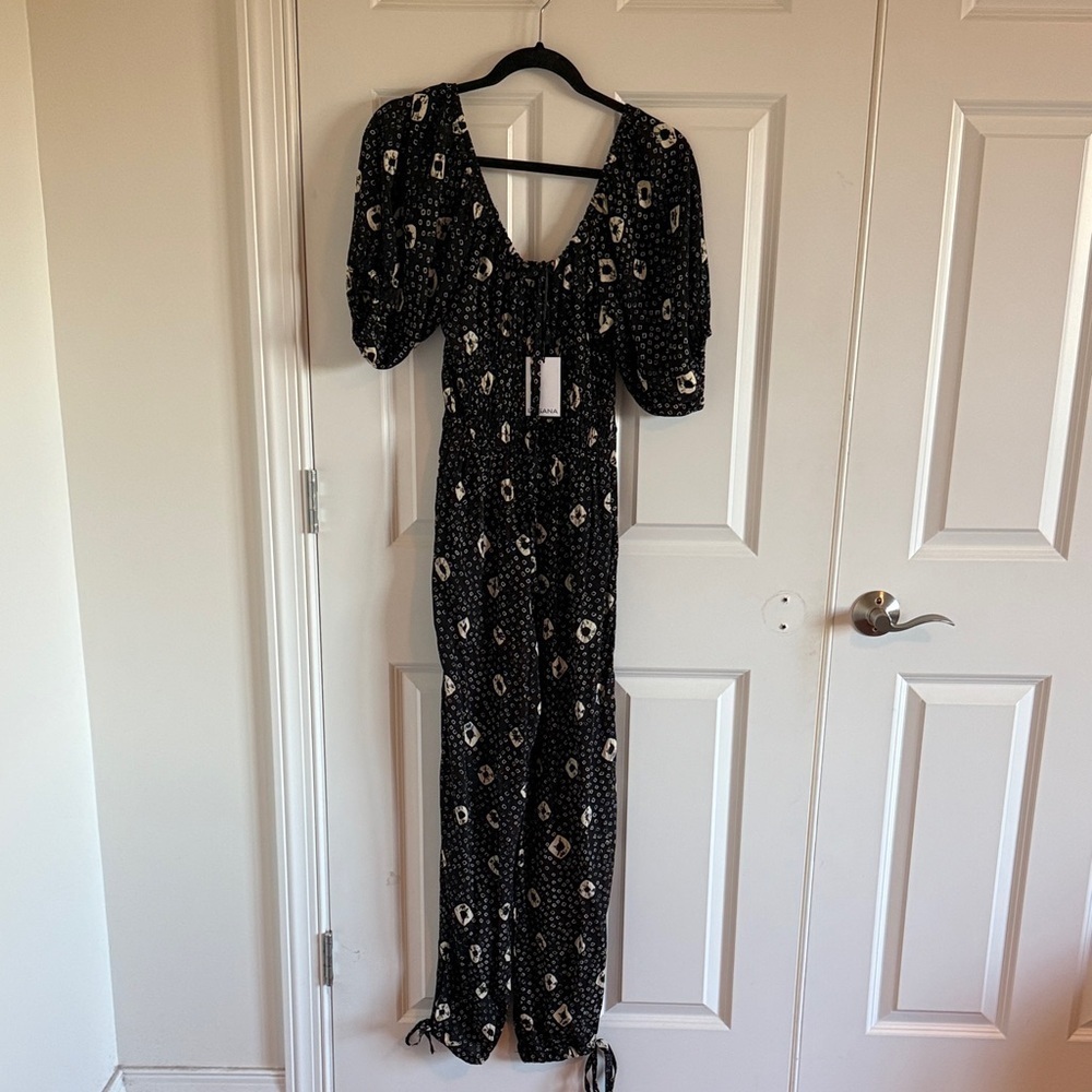 NWT Anthropologie Lusana Geometric Smocked Romper Size 6 Ties at the ankles